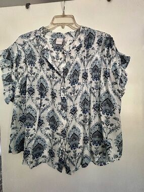 Zac & Rachel White Button-Front Short Sleeve Shirt with Blue Paisley Print